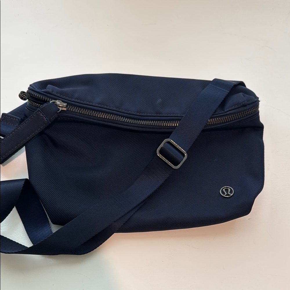 lululemon athletica Blue Belt Bag Minimalist Design